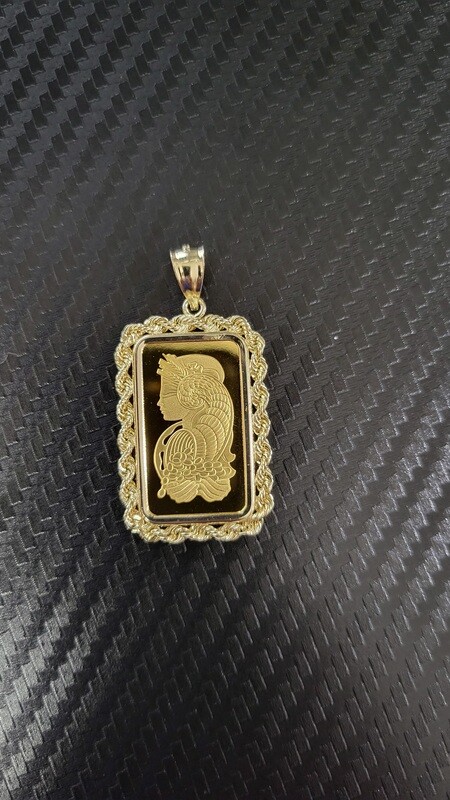 10 GRAM PAMP SUISSE LADY FORTUNA PENDANT W/ROPE BEZEL