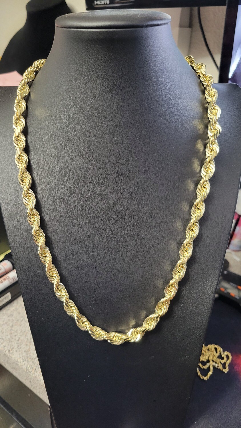 14K 9MM DIAMOND CUT ROPE CHAIN
