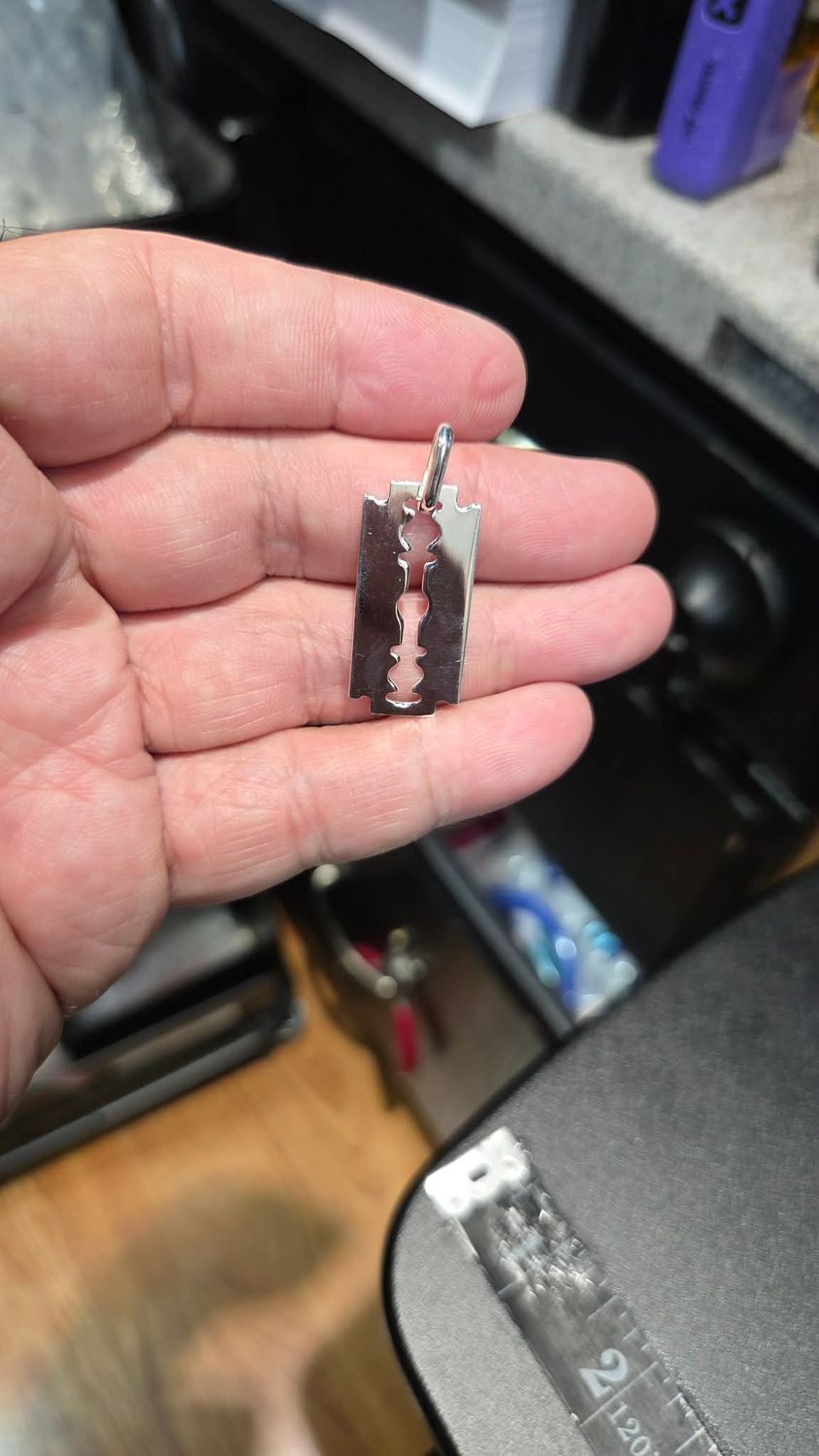 925 STERLING 2" RAZOR PENDANT, PRE-ORDER FOR THIS TAKES 3-4 WEEKS: 925 STERLING 1.5" RAZOR PENDANT APPROX. 3 GRAMS