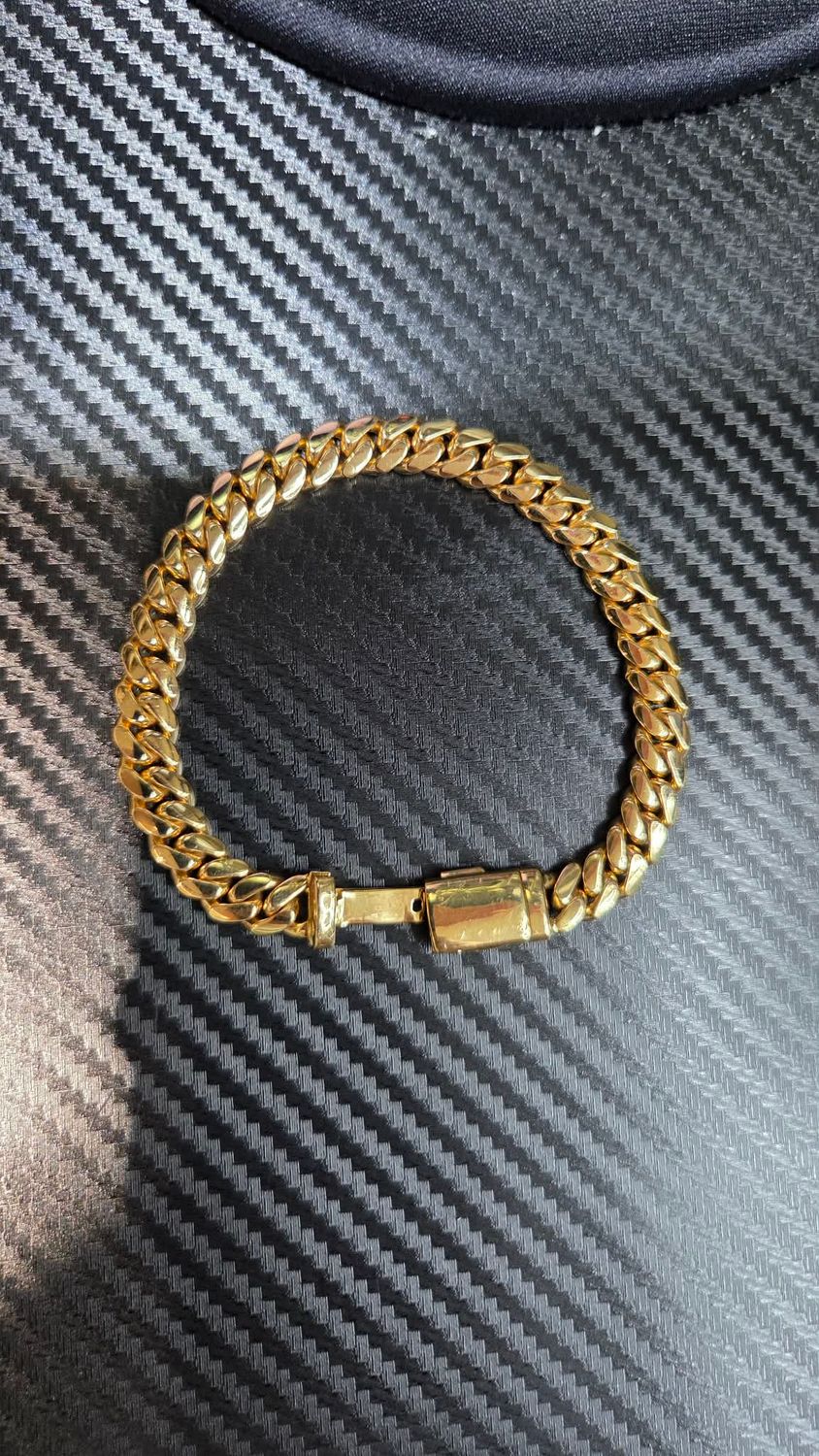 18K 8.3MM 8" MIAMI CUBAN BRACELET (USED)