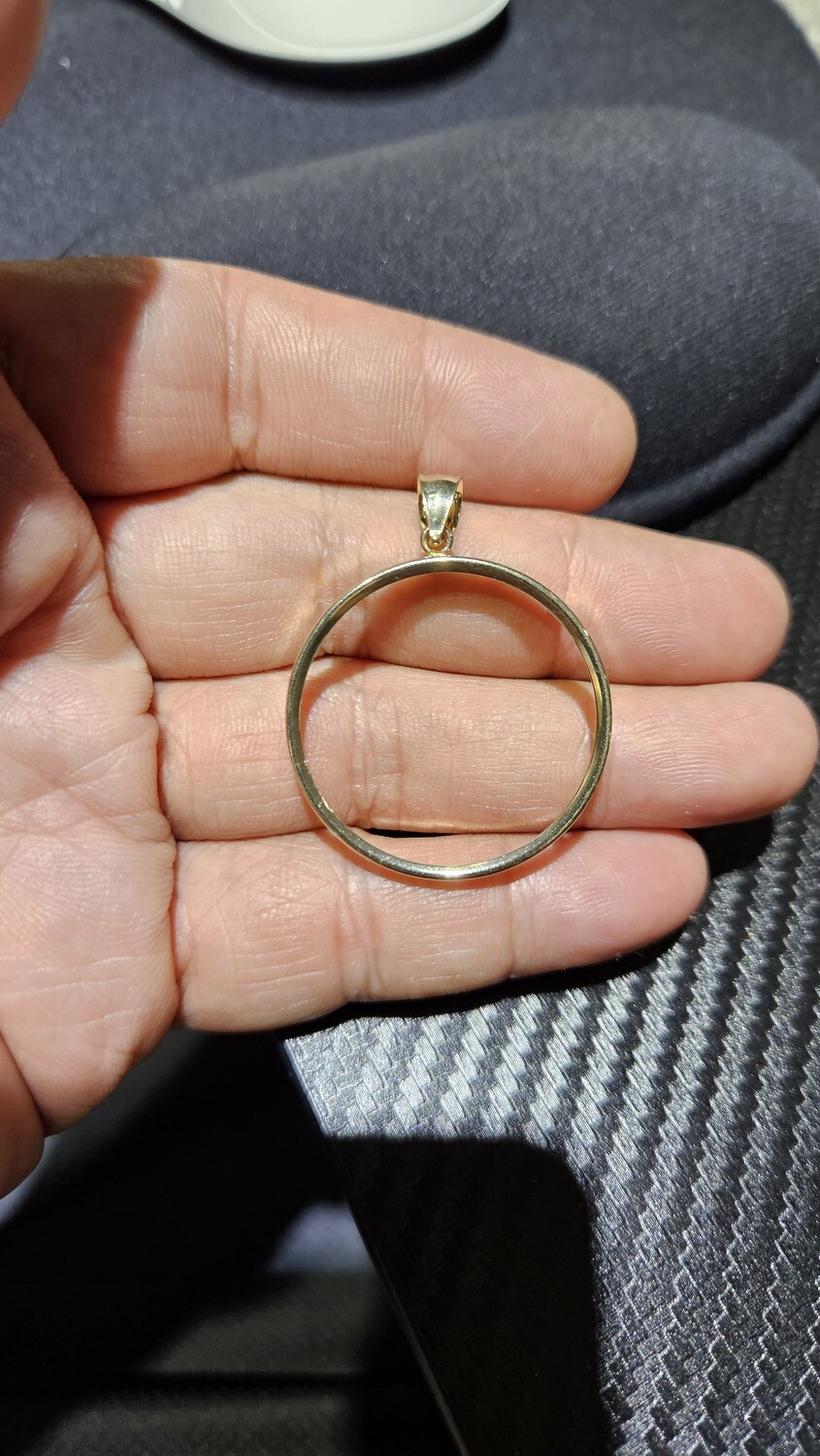 14K 1 OZ AMERICAN EAGLE BEZELS, 14K 1 OZ AMERICAN EAGLE BEZELS ONLY! NO COIN BUT I CAN GET IT EMAIL ME FOR THAT: 14K PLAIN BEZEL 2.6 GRAMS