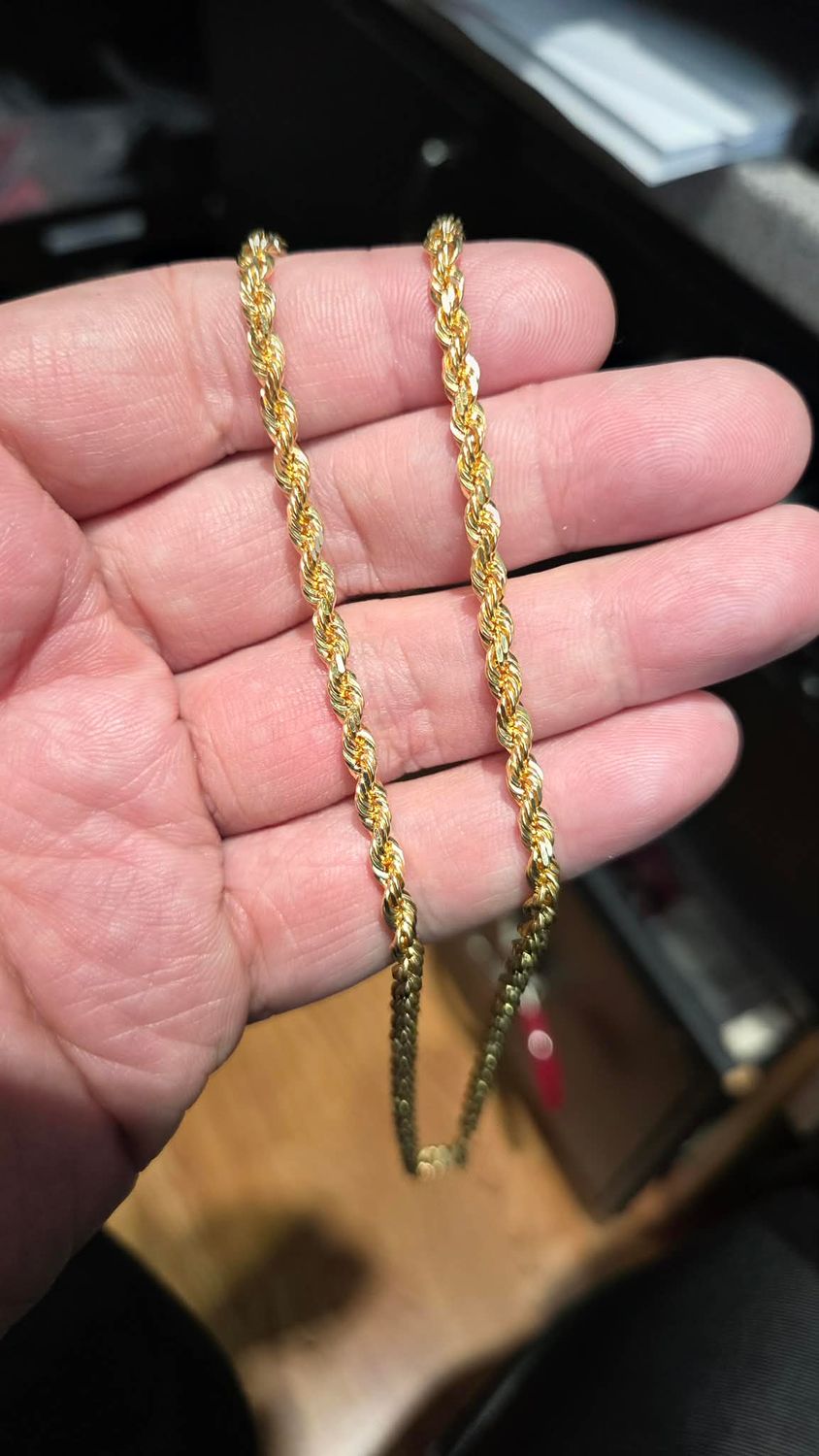 22K 4MM 24" D/C ROPE CHAIN (USED)