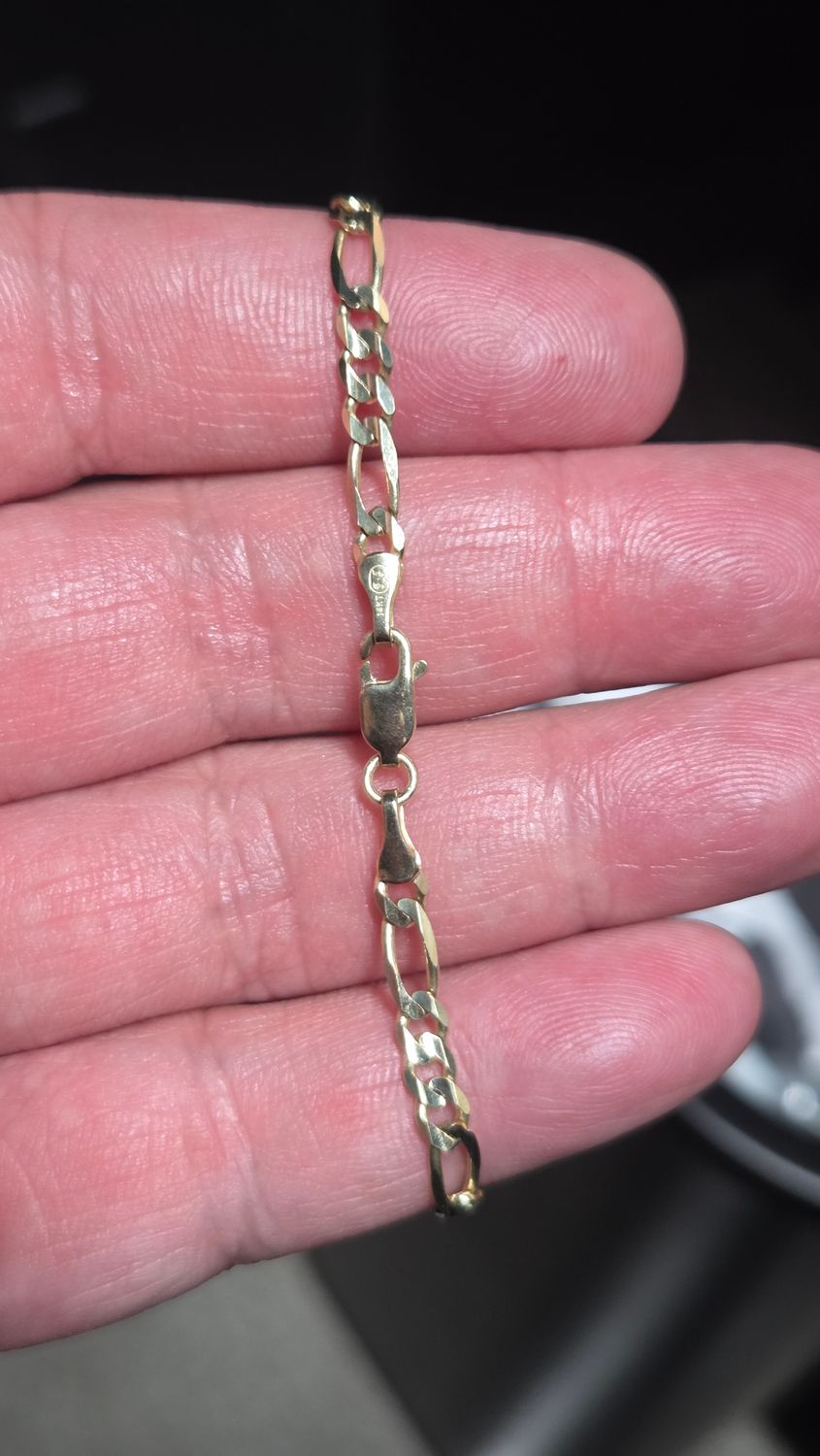 14K 4MM FIGARO BRACELET, AFTER THESE SELL, ONLY 4 AND 5MM WILL BE AVAILABLE: 14K 4MM 7" FIGARO BRACELET 4.2 GRAMS