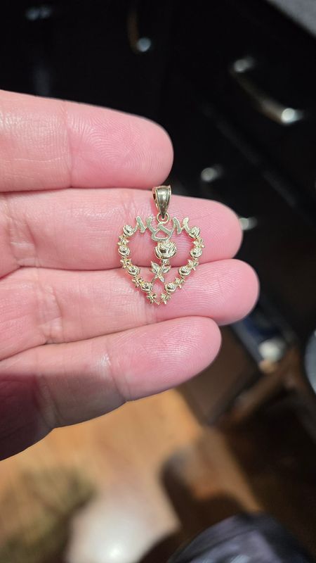 14K 1" MOM HEART PENDANT