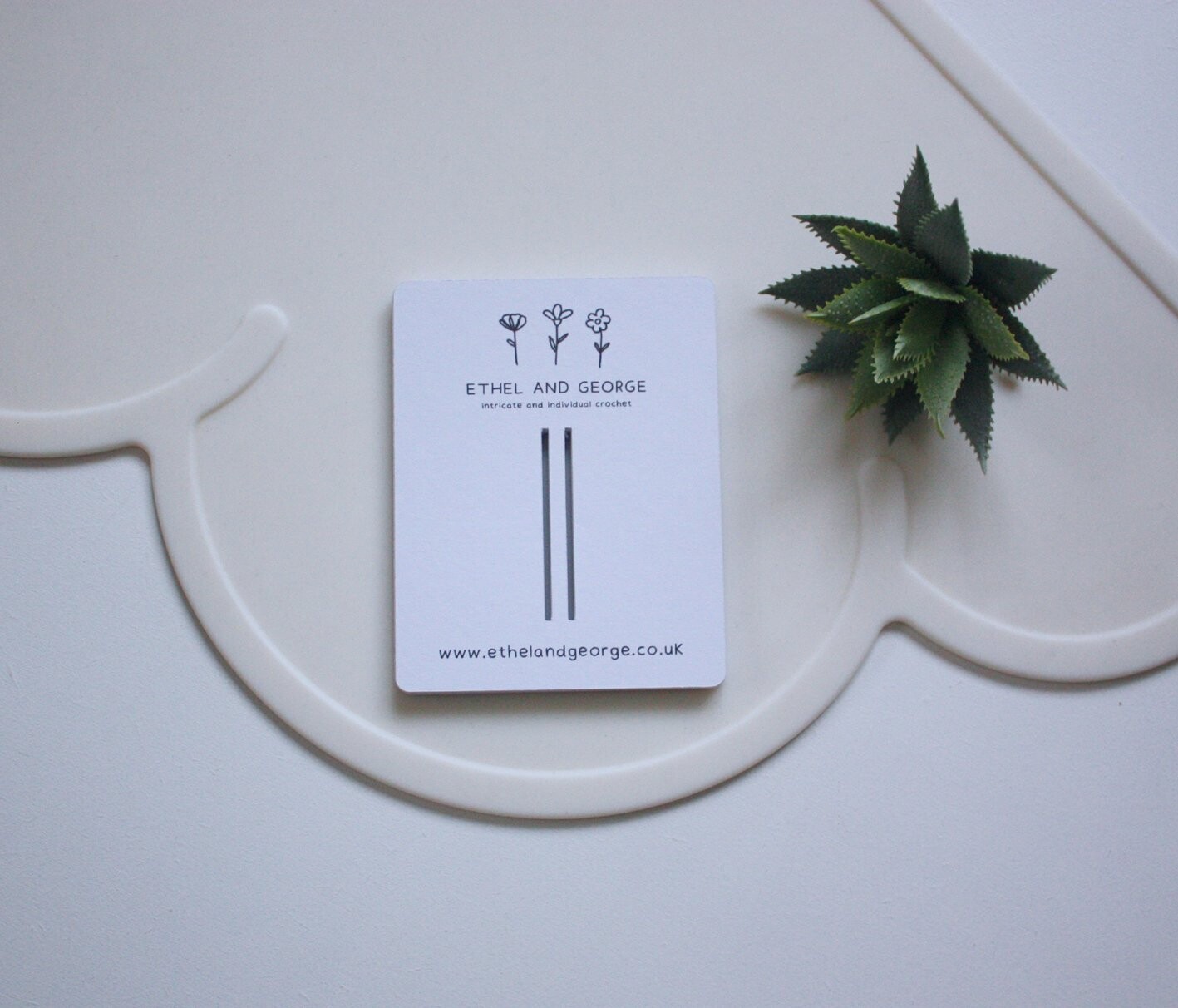 Packaging - Clip Cards - Slots
