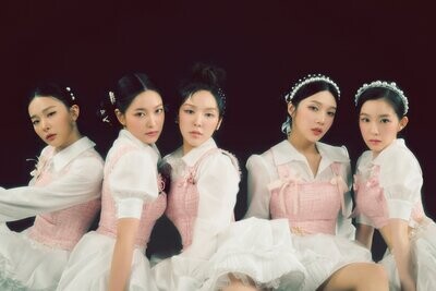 RED VELVET