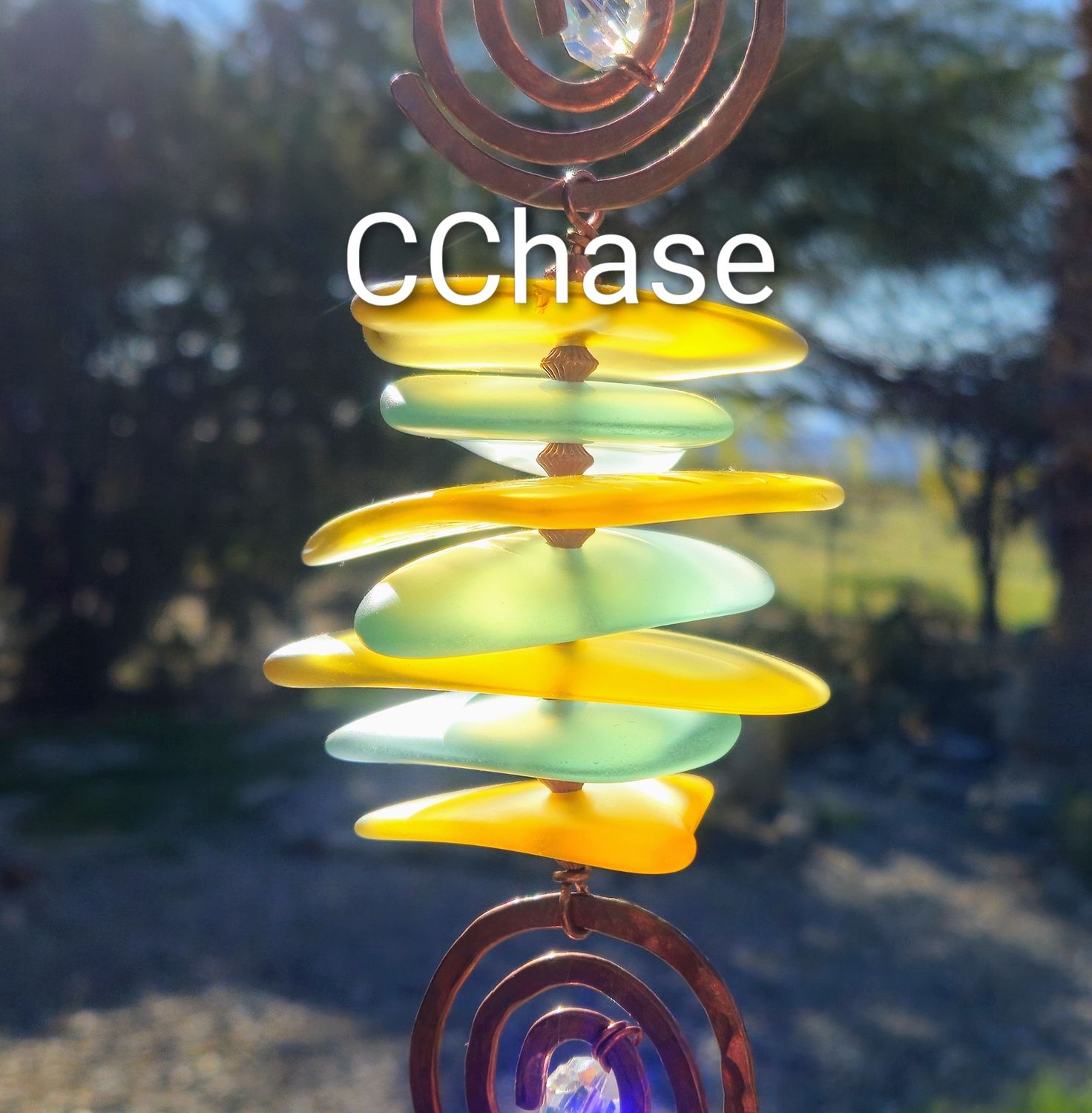 Welcome Spring Suncatcher Strand