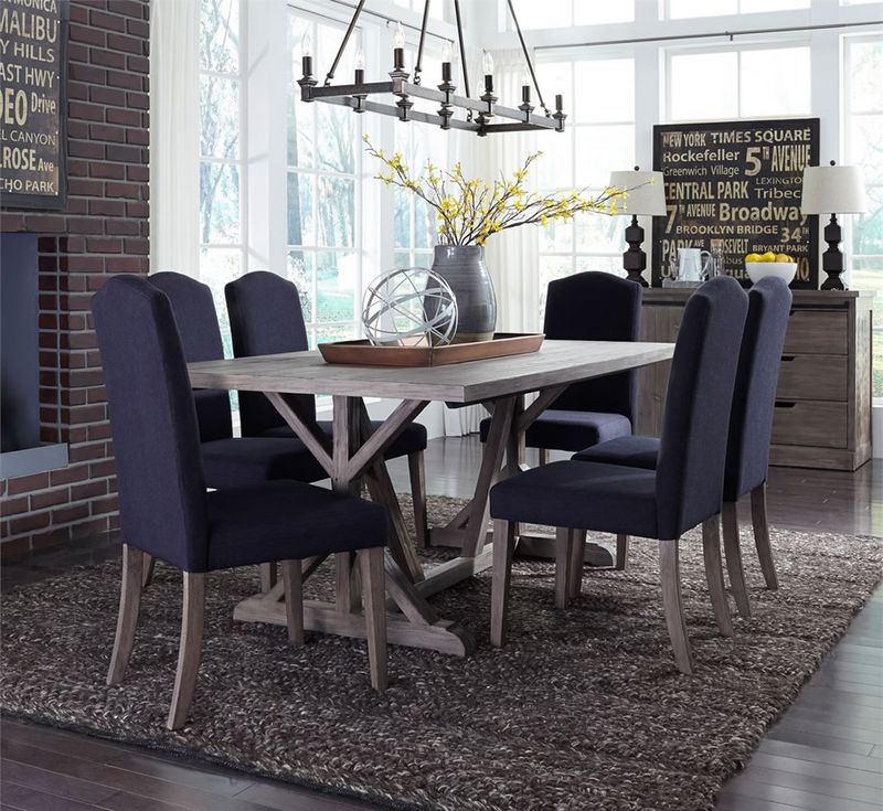 Carolina Lakes Dining Collection