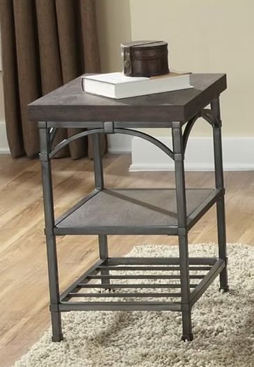 Franklin Chairside Table