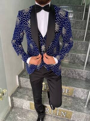 Classic Men&#39;s Suit