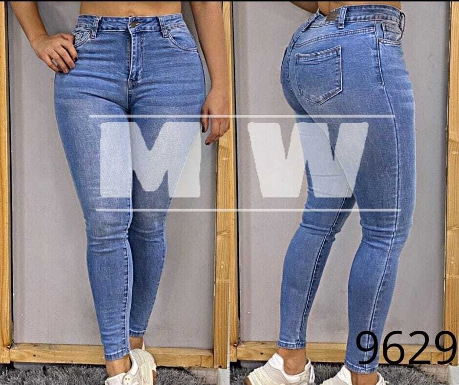 JEANS  MOSTWANTED