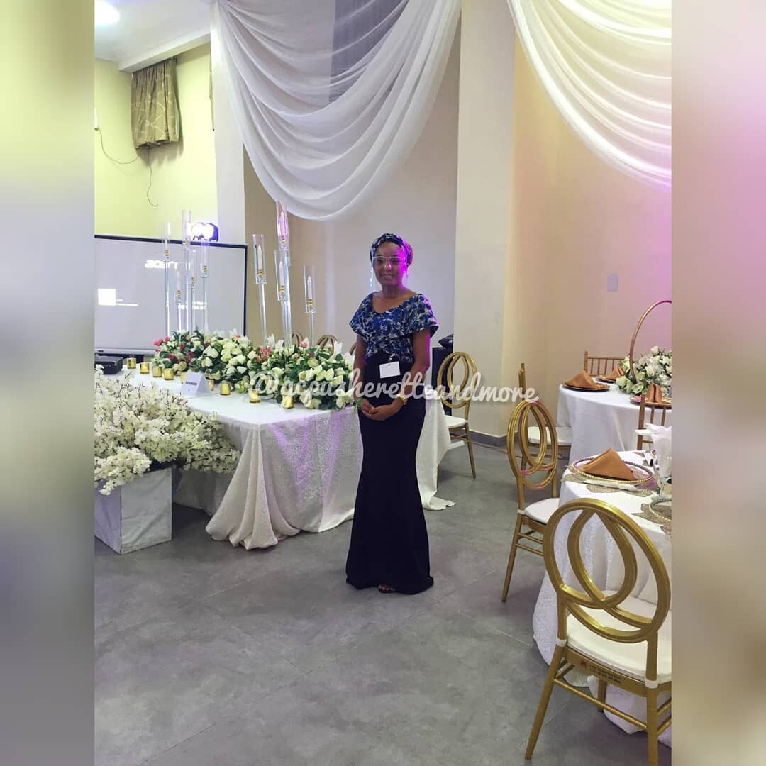 EVENT HOSTESSES