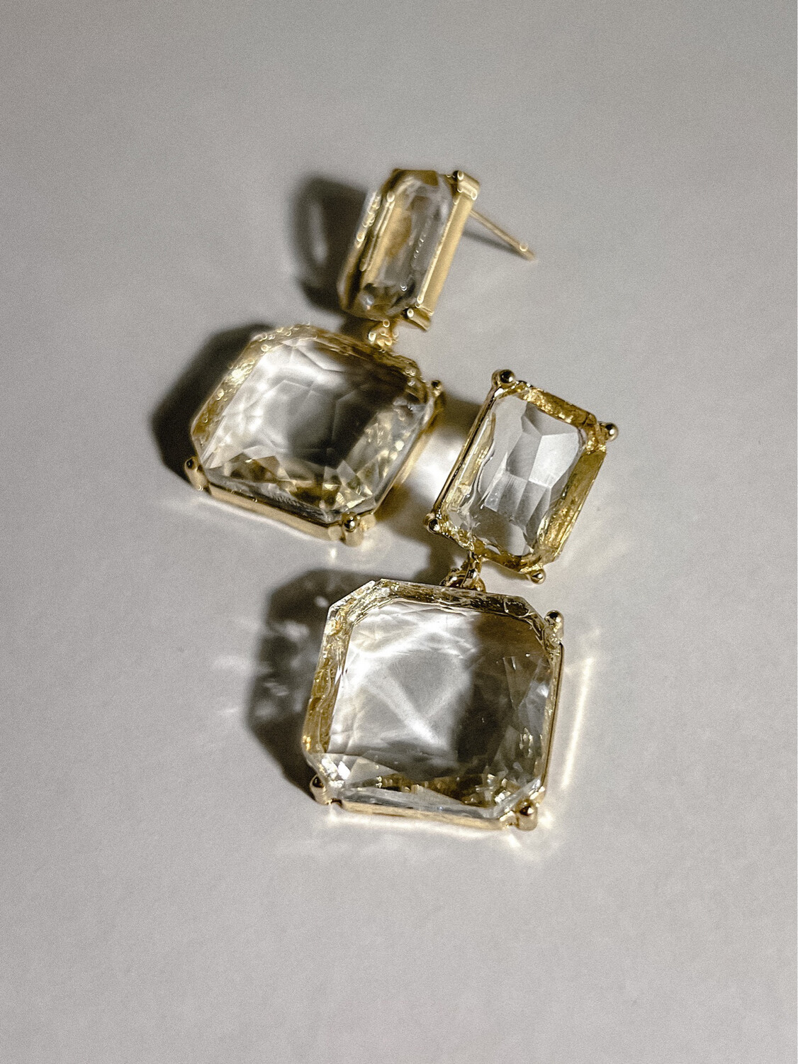 Elle Earrings