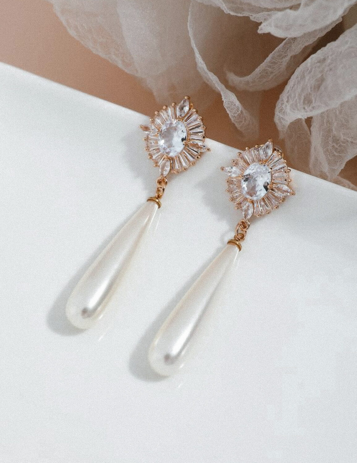 Deco Pearl Earrings