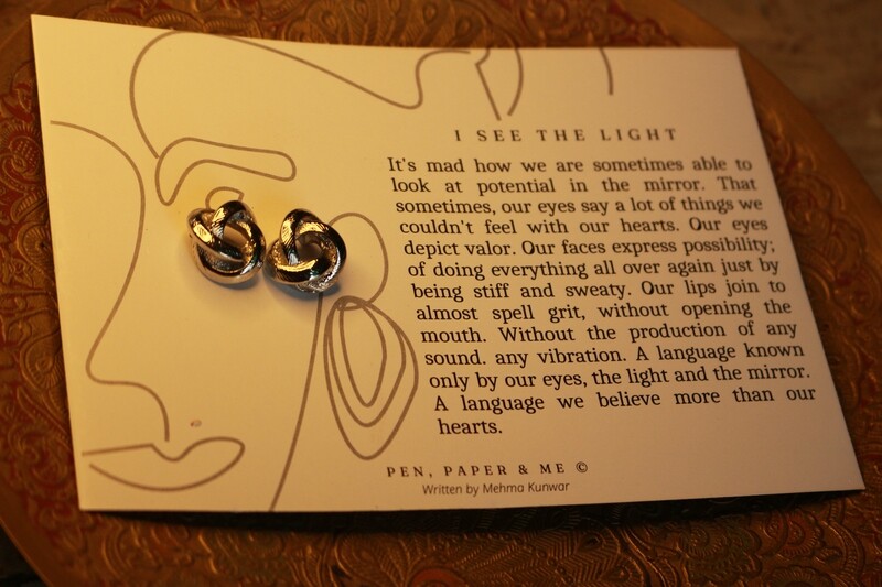Silver Knots