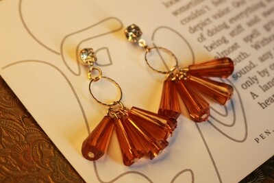 I See the Light  (Modern &amp; Fancy Accessories)