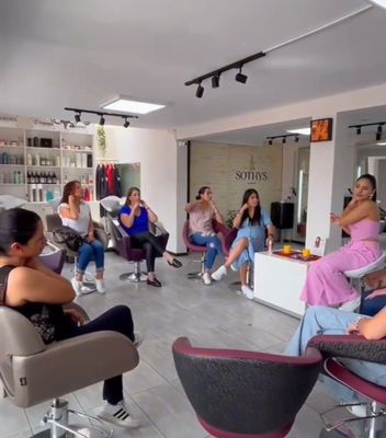 TALLERES Y EXPERIENCIAS PRIVADAS