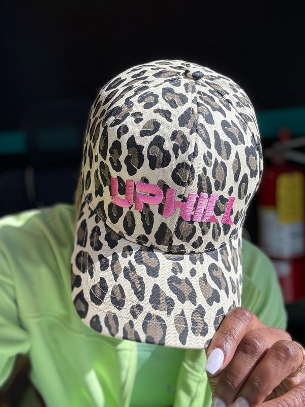 &quot;CONTRAST&quot; UPHILL Caps