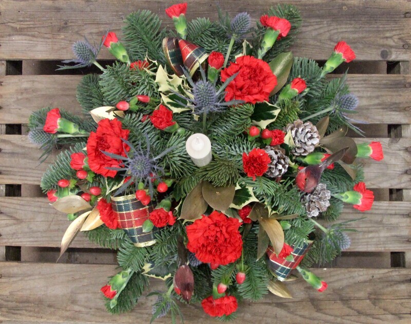 Christmas Candle Arrangement