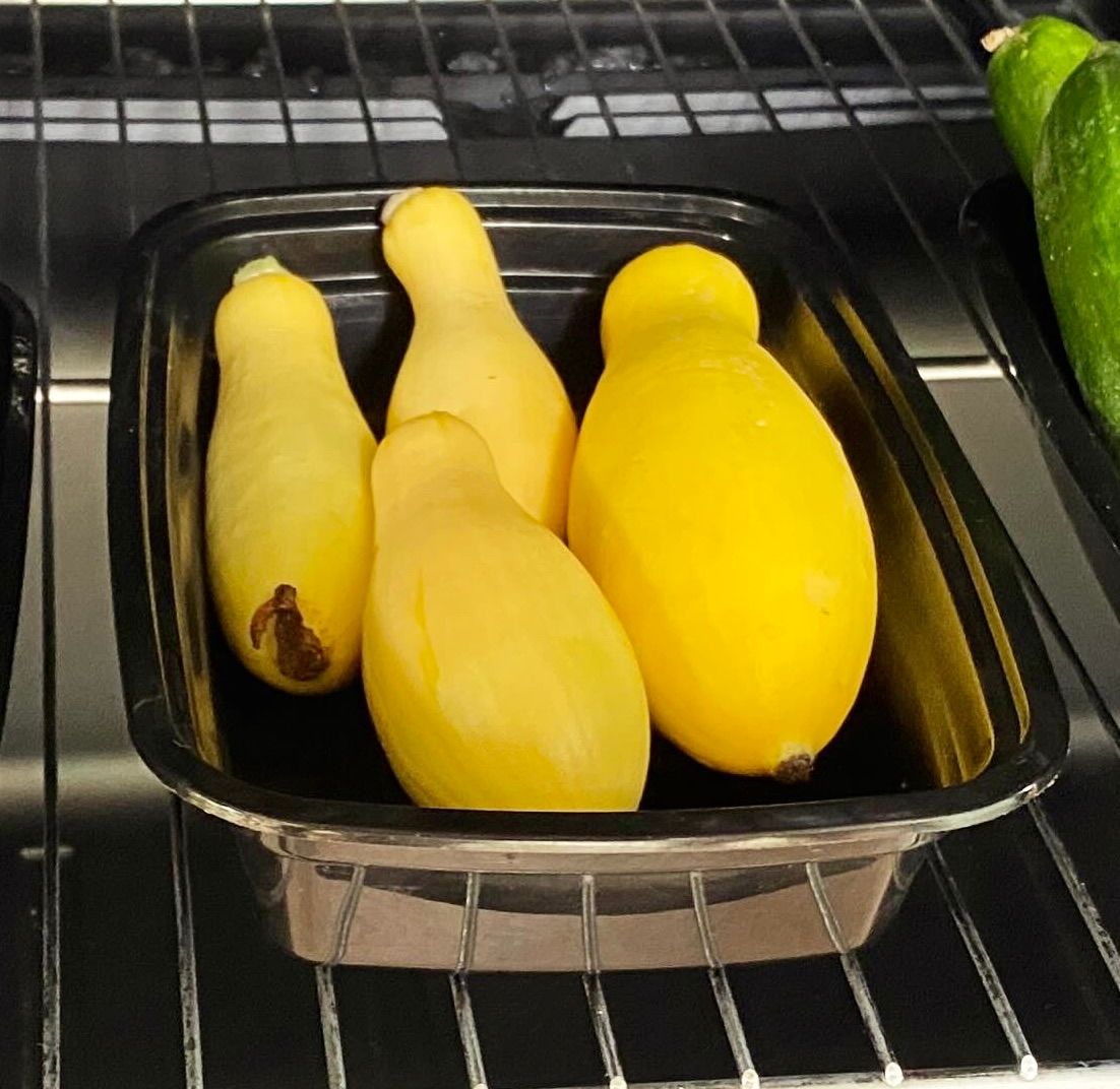 Squash Yellow - Fresh and Organic 1 lb