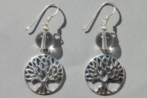 Boucles d'oreilles ARBRE DE VIE ARGENT ET PERLES NATURELLES CRISTAL DE ROCHE
C'est une pierre de pure énergie