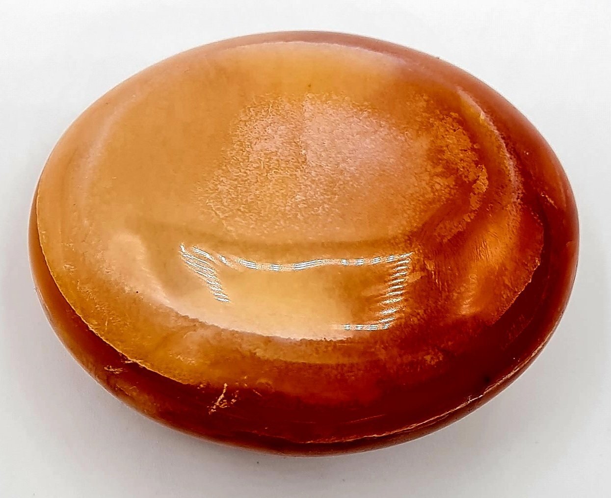 GALET CORNALINE NATURELLLE DE MADAGASCAR
5 CM X 4 CM 110 A 130 GR
LITHOTHERAPIE PIERRE DE LA JOIE DE VIVRE