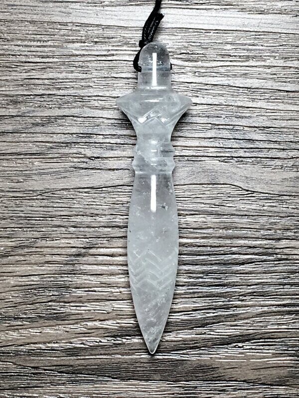 PENDULE THOT CRISTAL DE ROCHE EN PIERRE NATURELLE 8.5 CM  21 GR