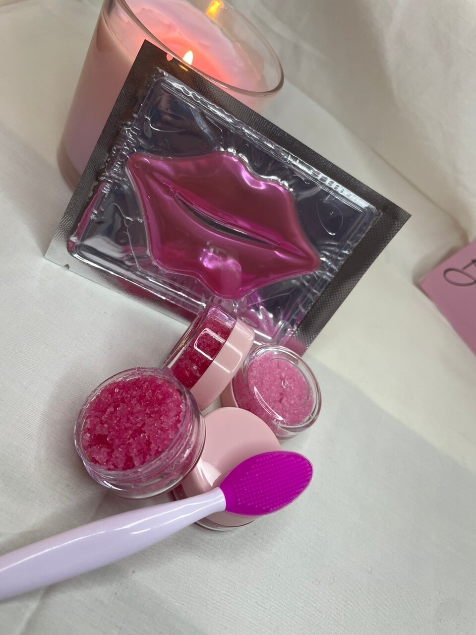 Scrub set