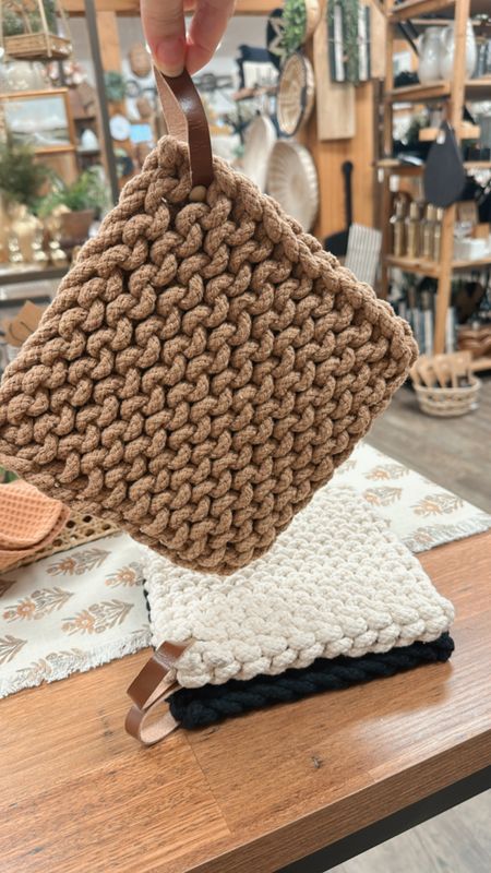 Taupe Leather Pot Holder