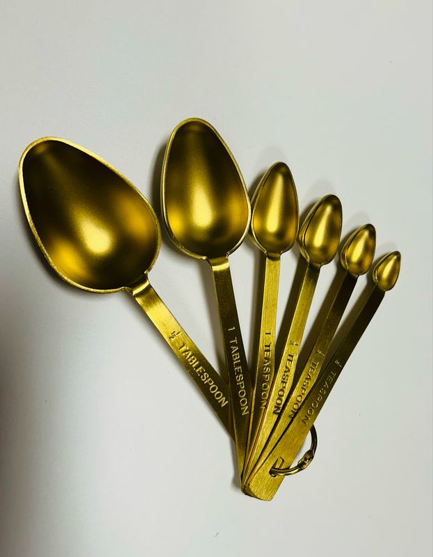 S/6 Gold Measuring Spoons