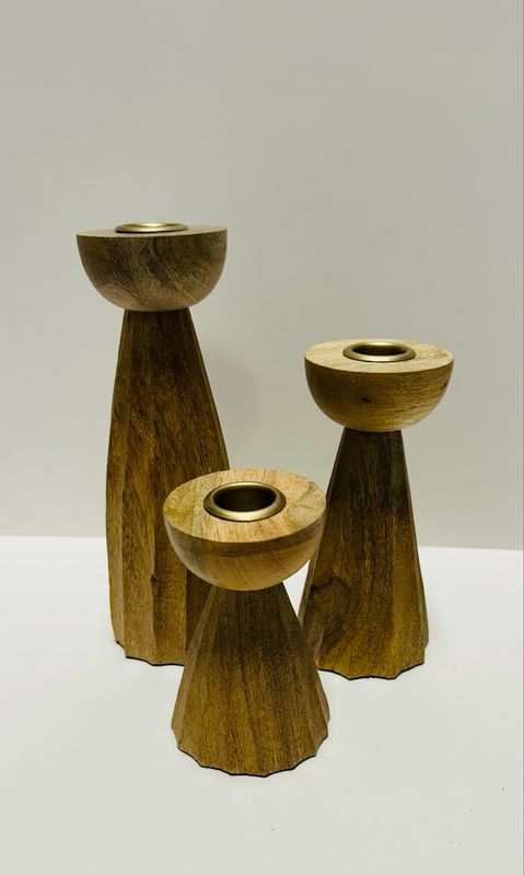 Wood Pleated Taper Holder