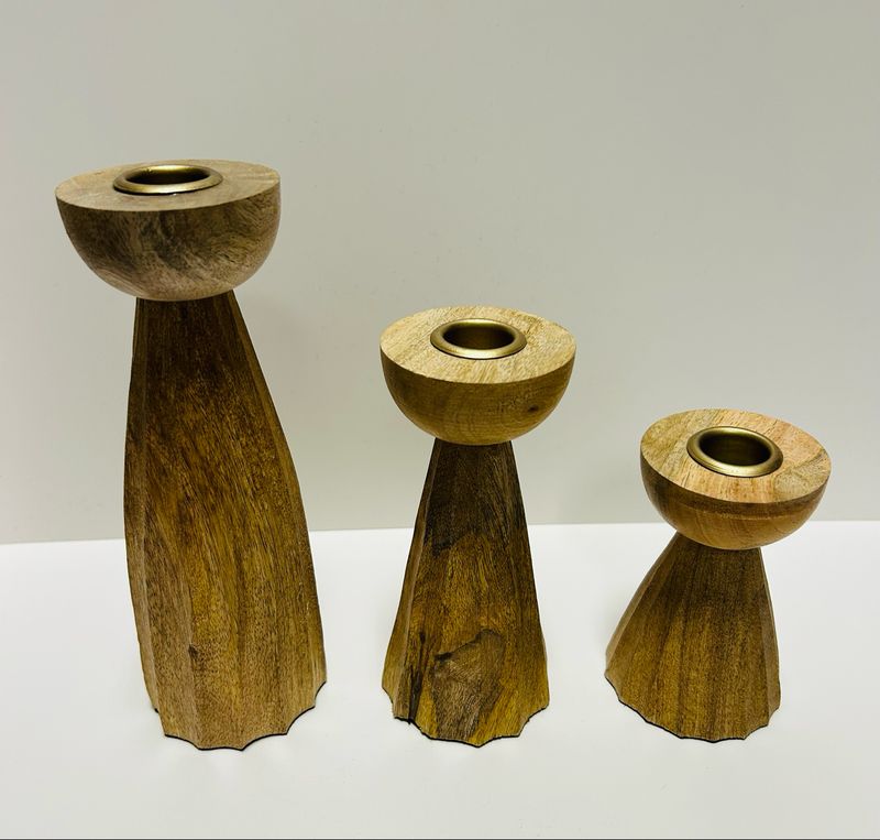 Wood Pleated Taper Holder