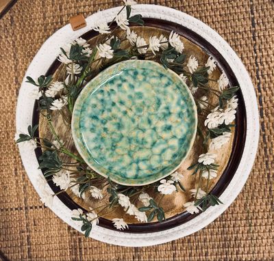 13" Ivory Placemat