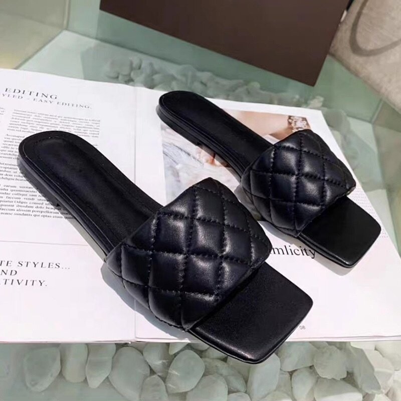 Square toe slides