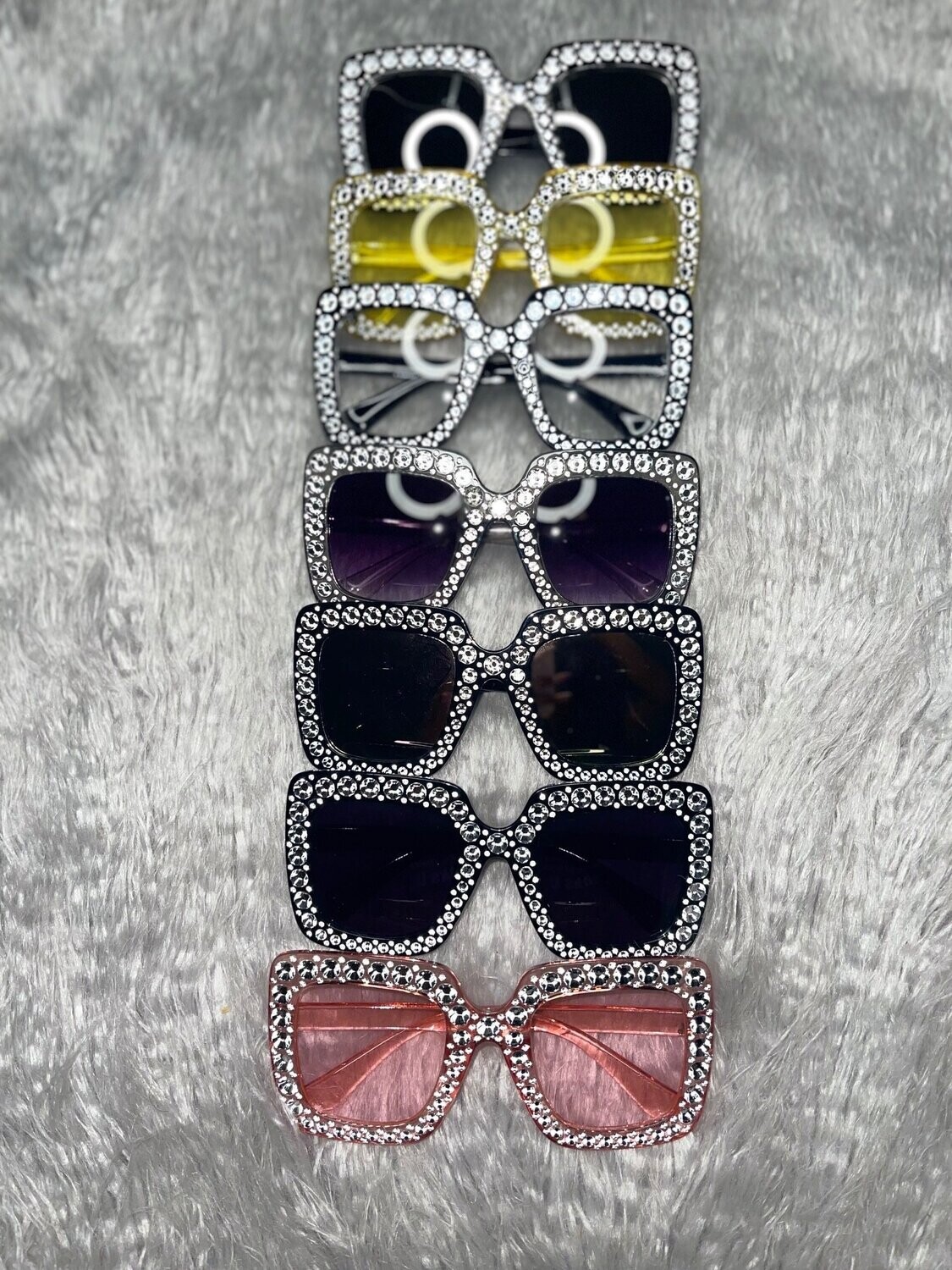 Bling Me  Out