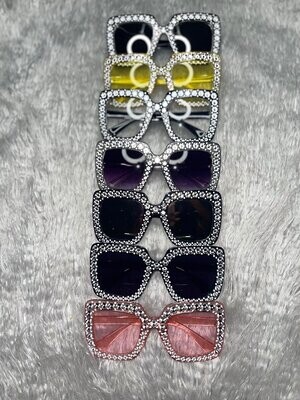 Bling Me  Out