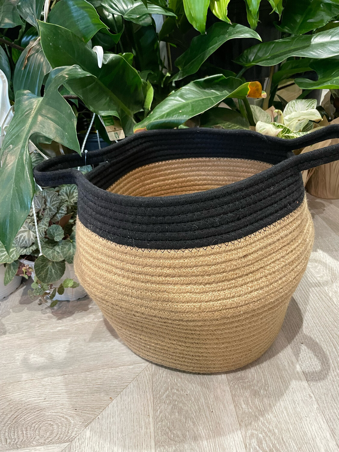 TWO TONE JUTE BELLY BASKET LARGE
