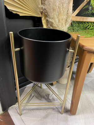 BLK/GOLD FLOOR PLANTER LARGE 10" W