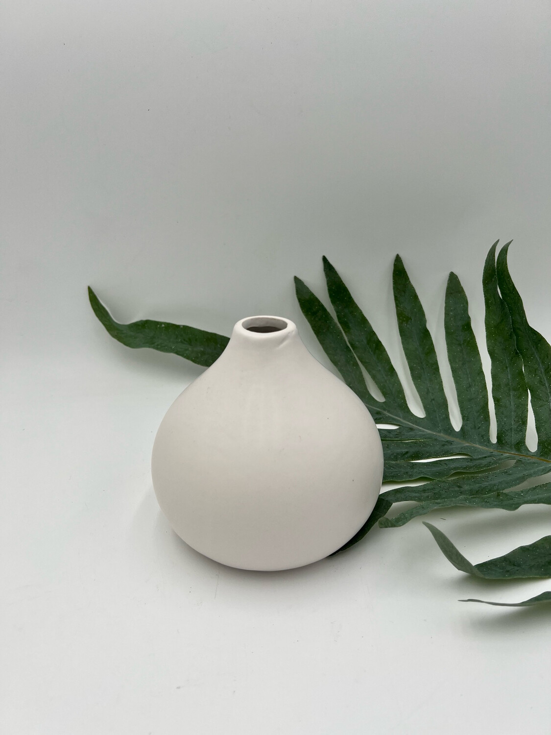 CASHMERE MATTE WHITE VASE 4.5" H