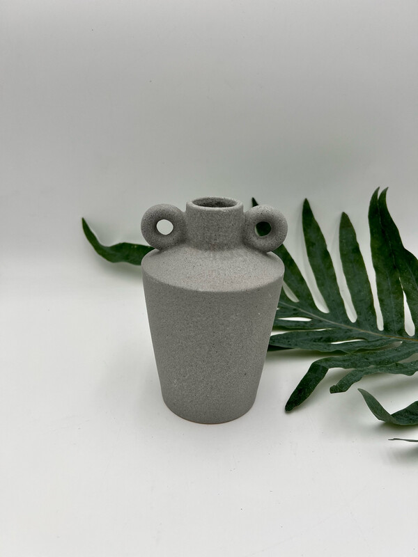 LIGHT GREY VASE WITH HANDLE 6" H