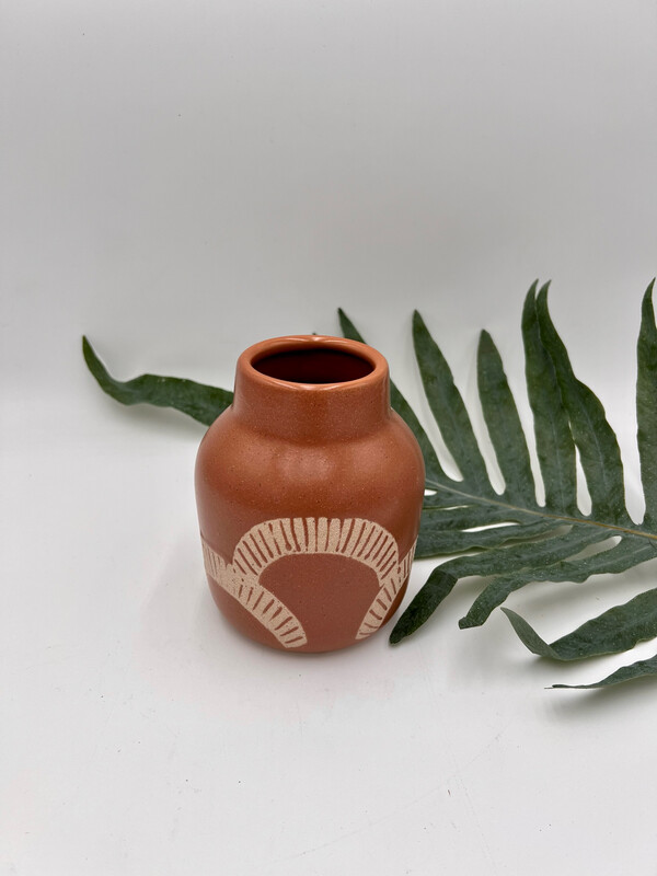 TERRACOTTA CIRCLE EMBOSS VASE 5.5" H