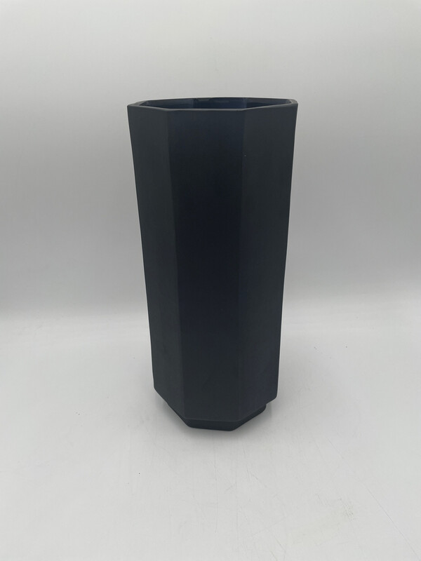 MATTE BLACK HURRICANE VASE 13" H