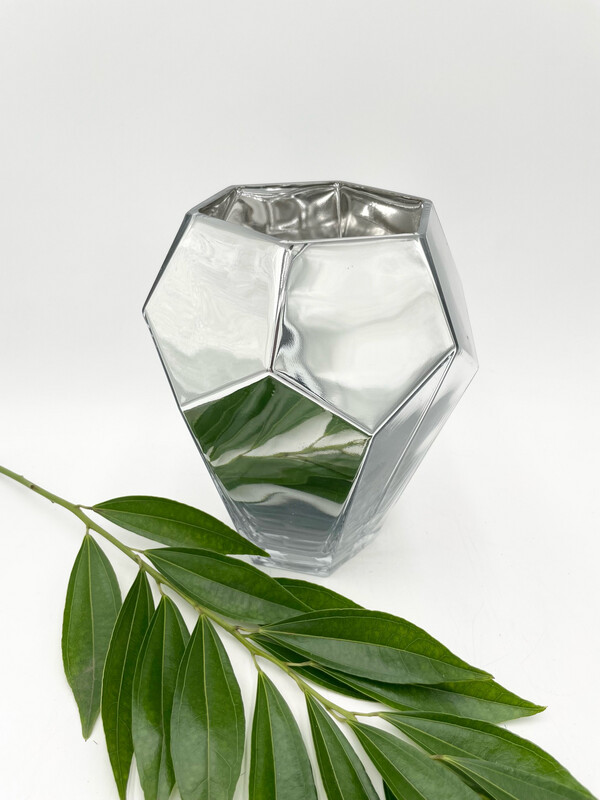 SILVER GEOMETRIC VASE 8" H