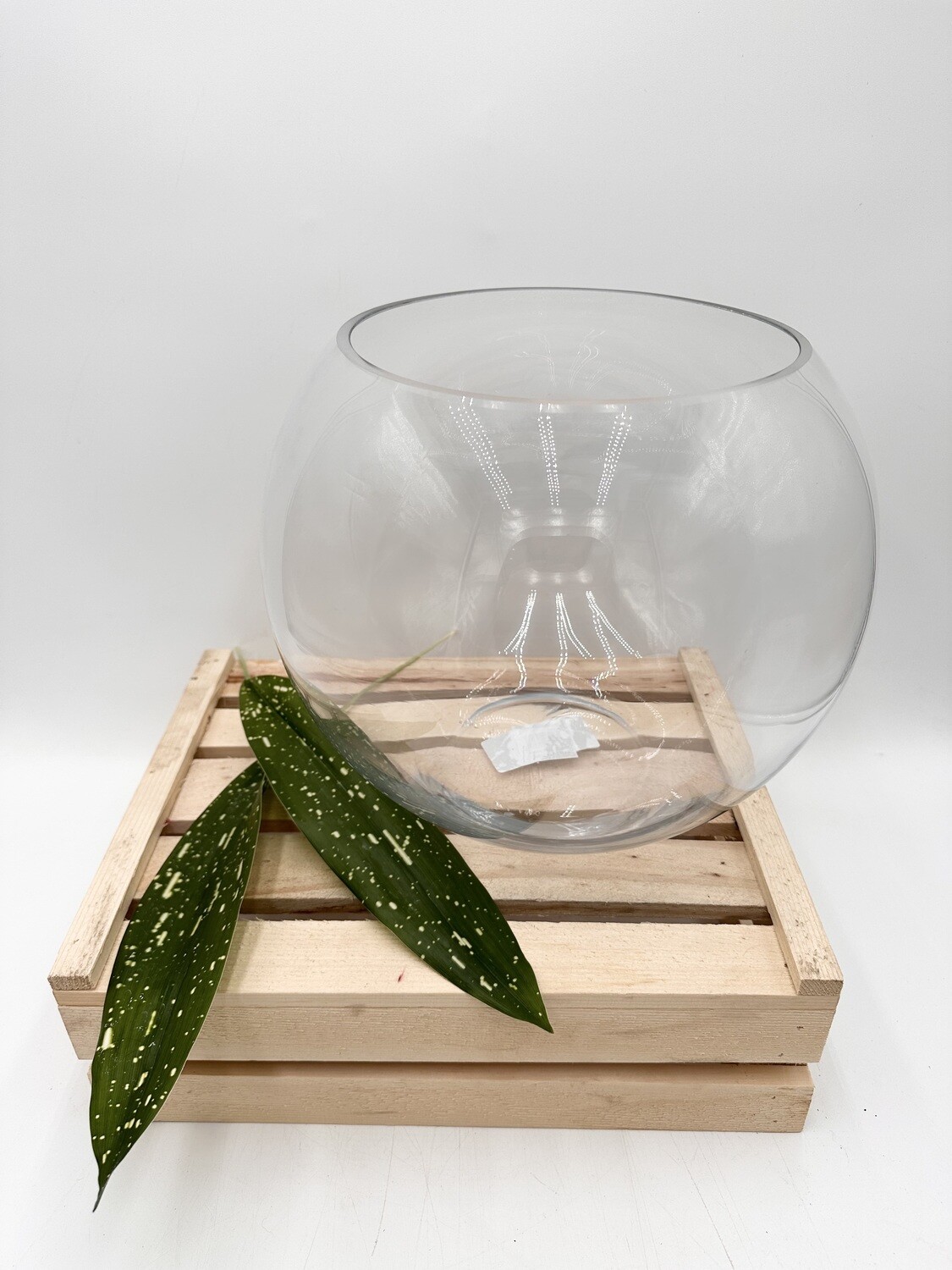 SPHERE GLASS VASE 12"