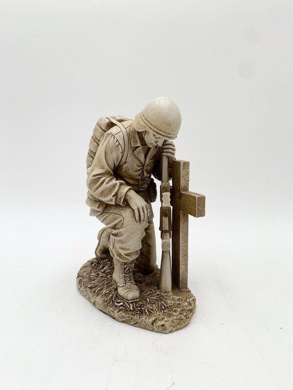 GREY 8" RESIN SOLDIER