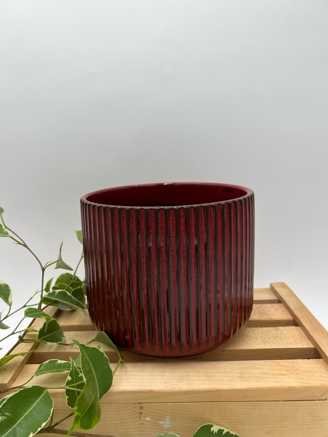 RED CERAMIC POT 6"
