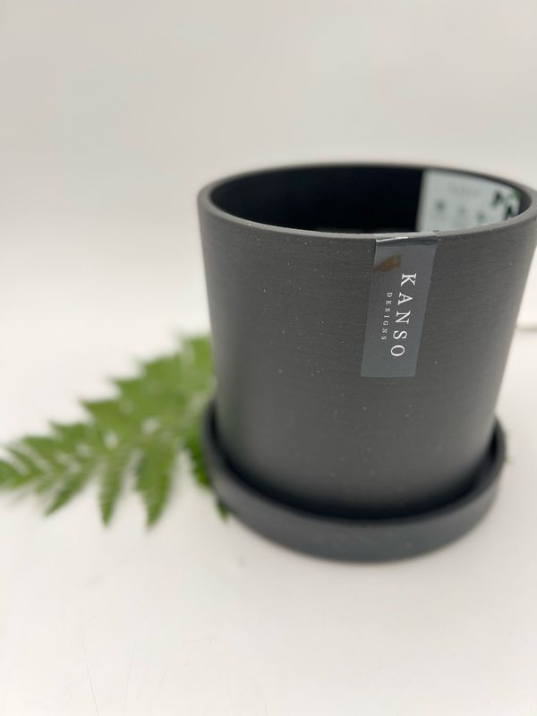 KANSO BAMBOO BLACK PLANTER 7"