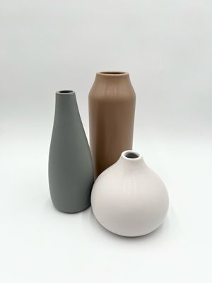 CERAMIC VASES