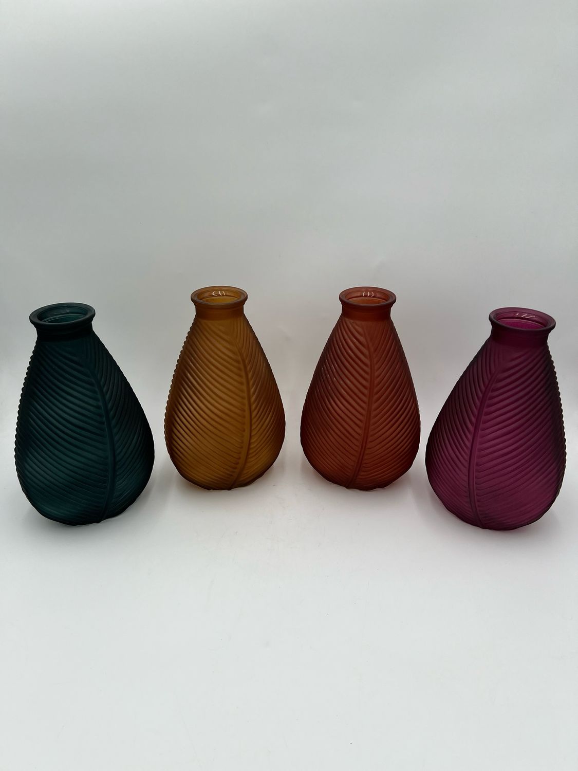 FROSTED GLASS BETTY PLUM VASE 9" H