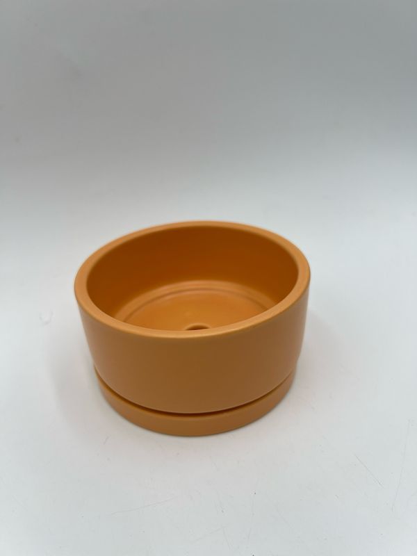 ORANGE SELF DRAINING POT 4"